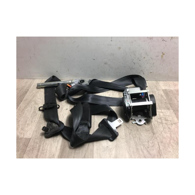 Ceinture avant gauche RENAULT MEGANE 3 PHASE 1 d’occasion