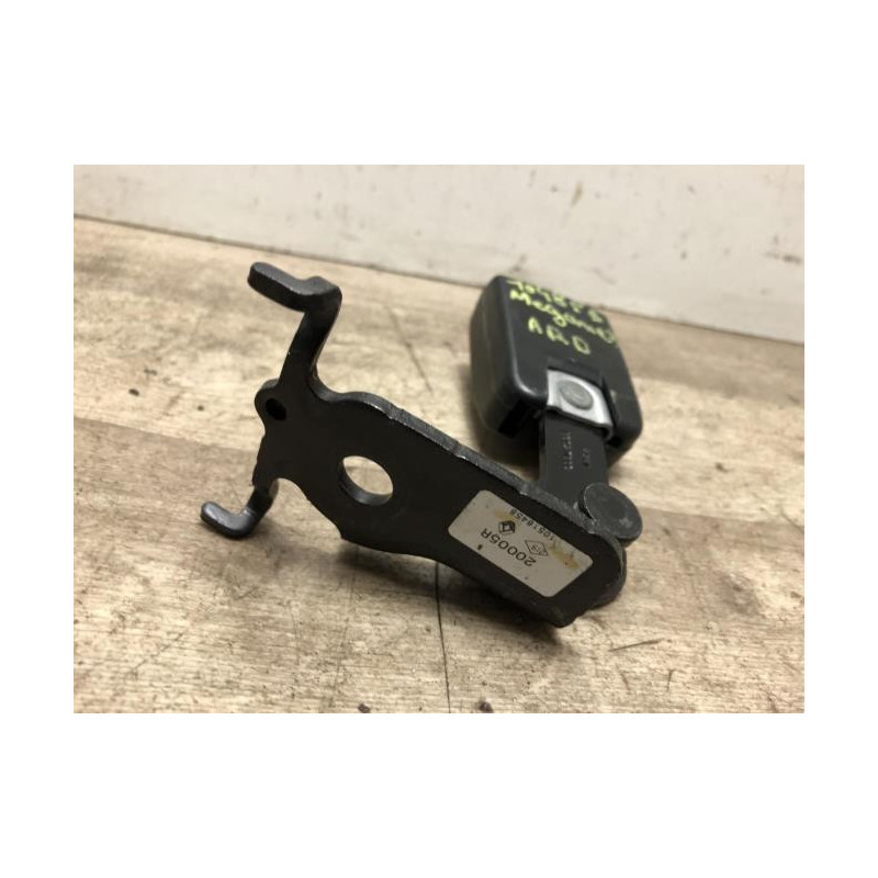 Attache ceinture arriere droit RENAULT MEGANE 3 PHASE 1 d’occasion