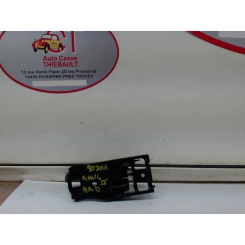 Poignee interieur arriere droit TOYOTA RAV 4 II PHASE 1 d’occasion
