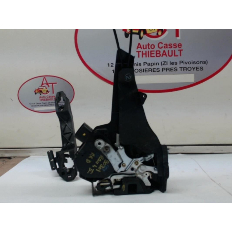 Serrure arriere droit TOYOTA RAV 4 II PHASE 1 d’occasion