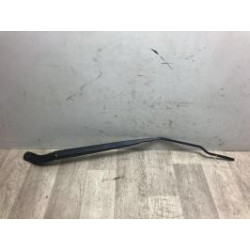 Bras essuie glace avant droit RENAULT MEGANE 4 PHASE 1 d’occasion