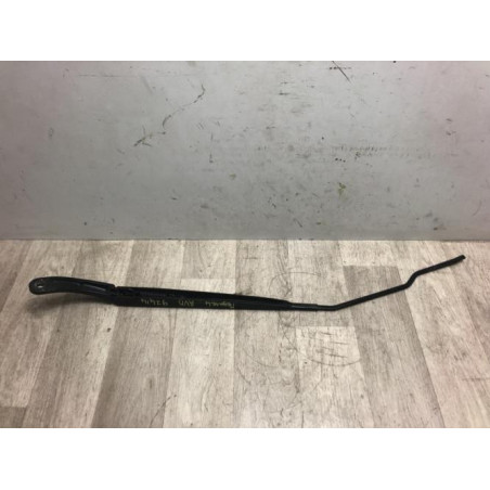Bras essuie glace avant droit RENAULT MEGANE 4 PHASE 1 d’occasion