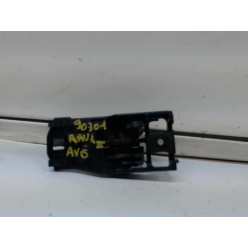 Poignee interieur avant droit TOYOTA RAV 4 II PHASE 1 d’occasion