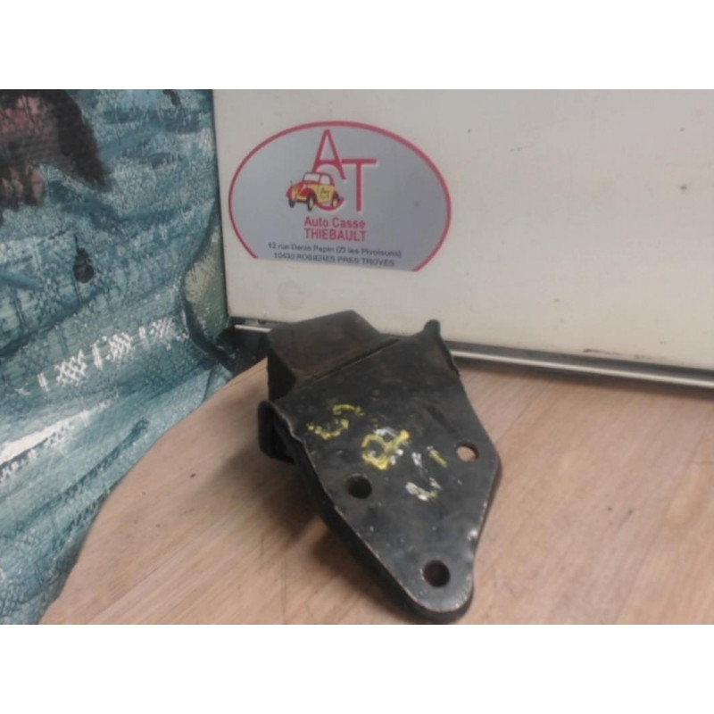 Support moteur RENAULT SUPER 5 d’occasion