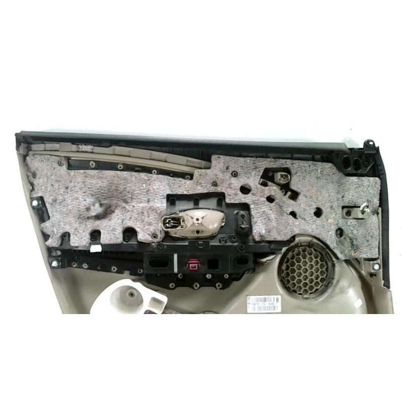 Panneau de porte avant droit RENAULT MEGANE 3 PHASE 1 d’occasion