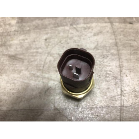 Interrupteur de capote SKODA  d’occasion