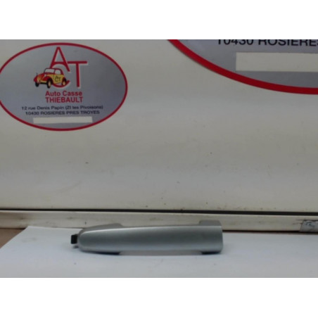 Poignee porte arriere droit TOYOTA RAV 4 II PHASE 1 d’occasion