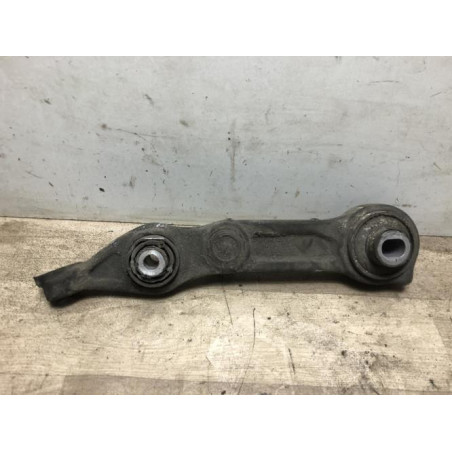 Bras de suspension superieur avant droit MERCEDES CLASSE E 211 PHASE 1 d’occasion