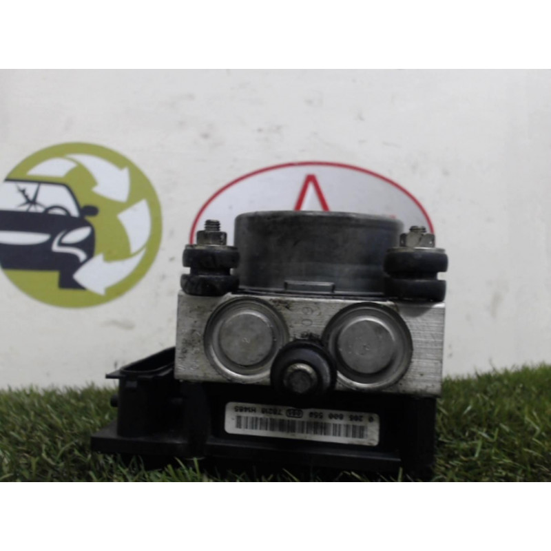 Bloc ABS (freins anti-blocage) RENAULT CLIO III PHASE 1 d’occasion