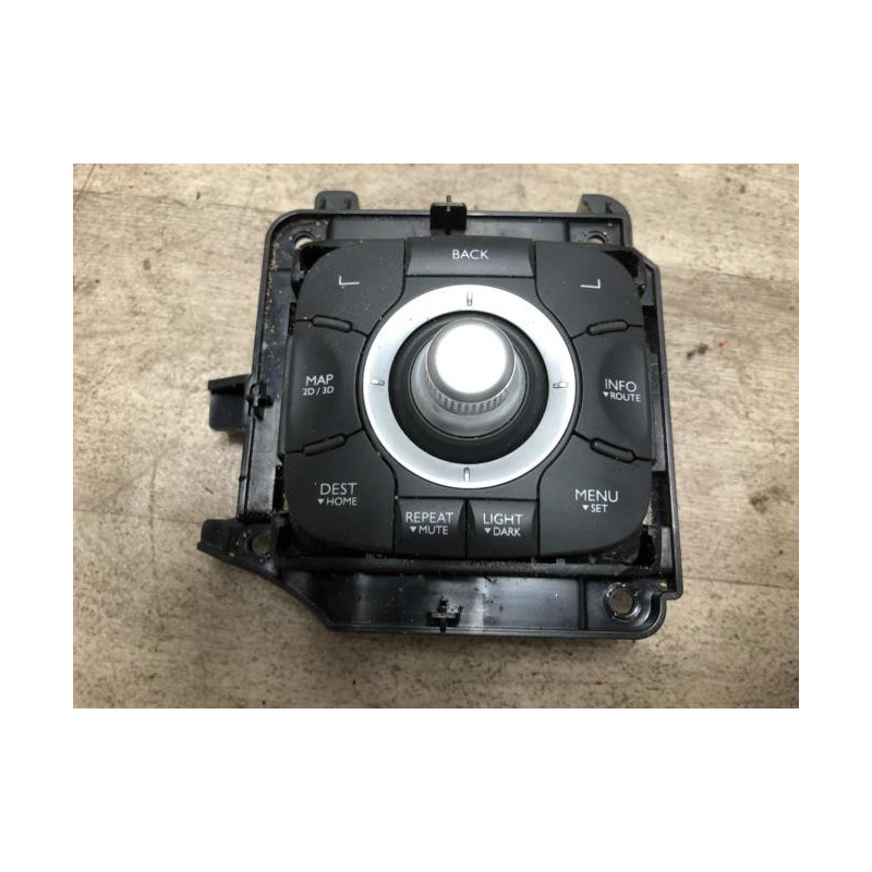 Commande GPS RENAULT  d’occasion