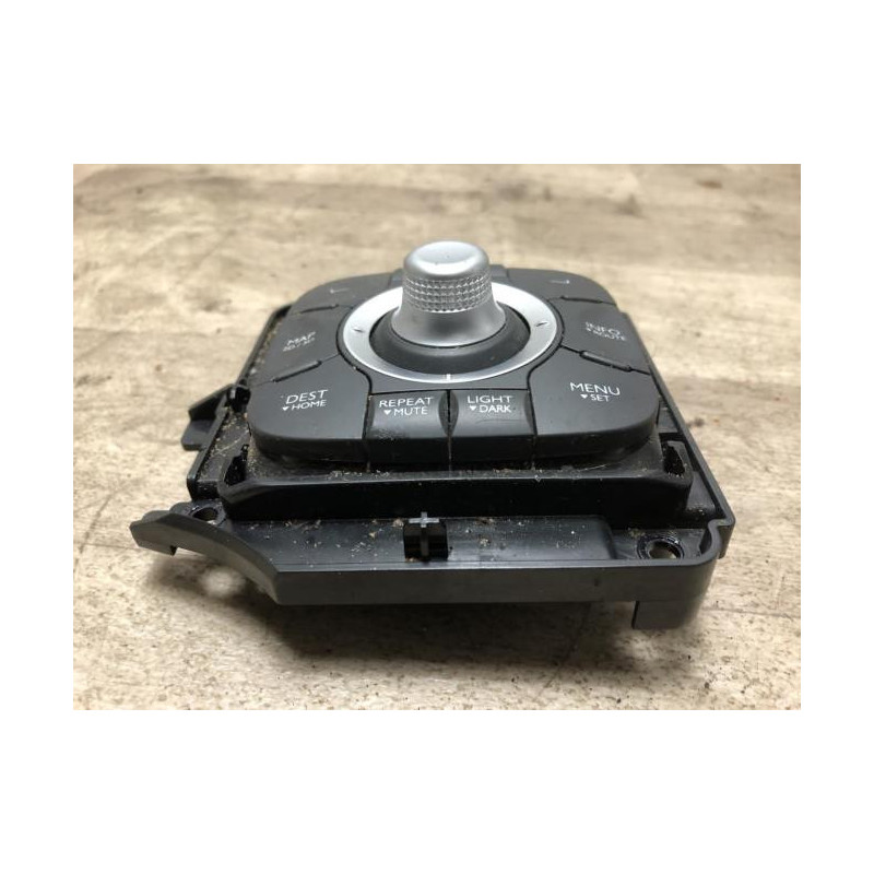 Commande GPS RENAULT  d’occasion
