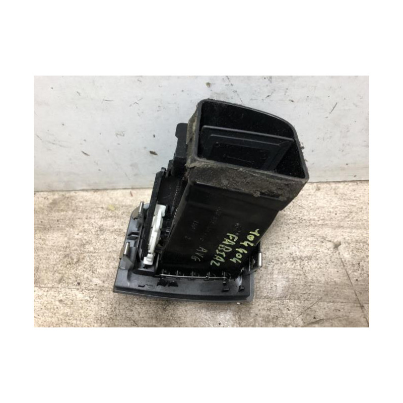 Aerateur tableau de bord avant gauche SKODA FABIA 2 PHASE 1 BREAK d’occasion