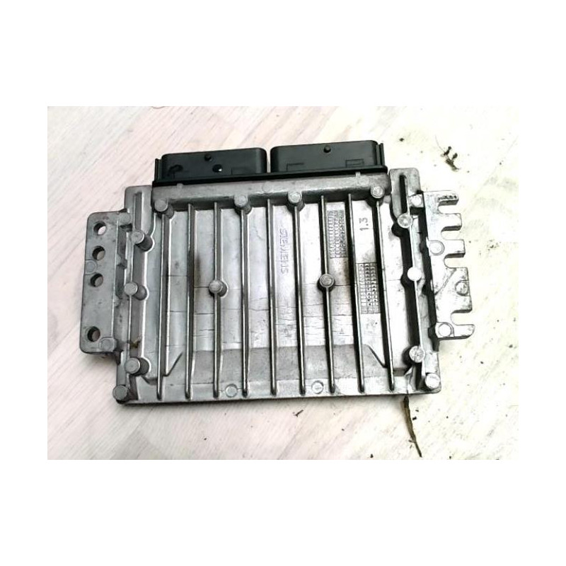Calculateur moteur RENAULT CLIO 2 PHASE 1 d’occasion
