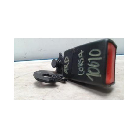 Attache ceinture arriere droit OPEL CORSA D PHASE 1 d’occasion