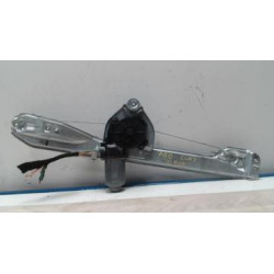 Leve vitre electrique arriere droit RENAULT CLIO 3 PHASE 1 d’occasion