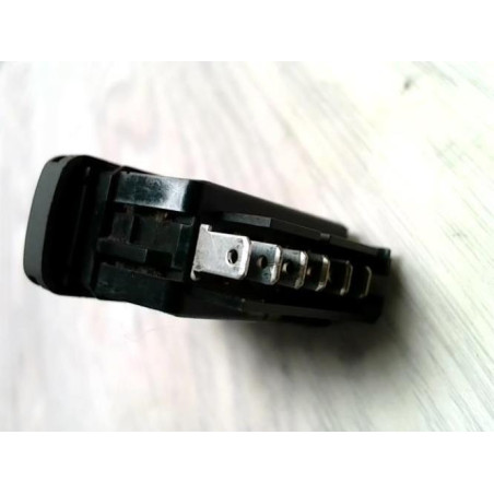 Interrupteur de leve vitre avant gauche RENAULT SCENIC 1 PHASE 2 d’occasion