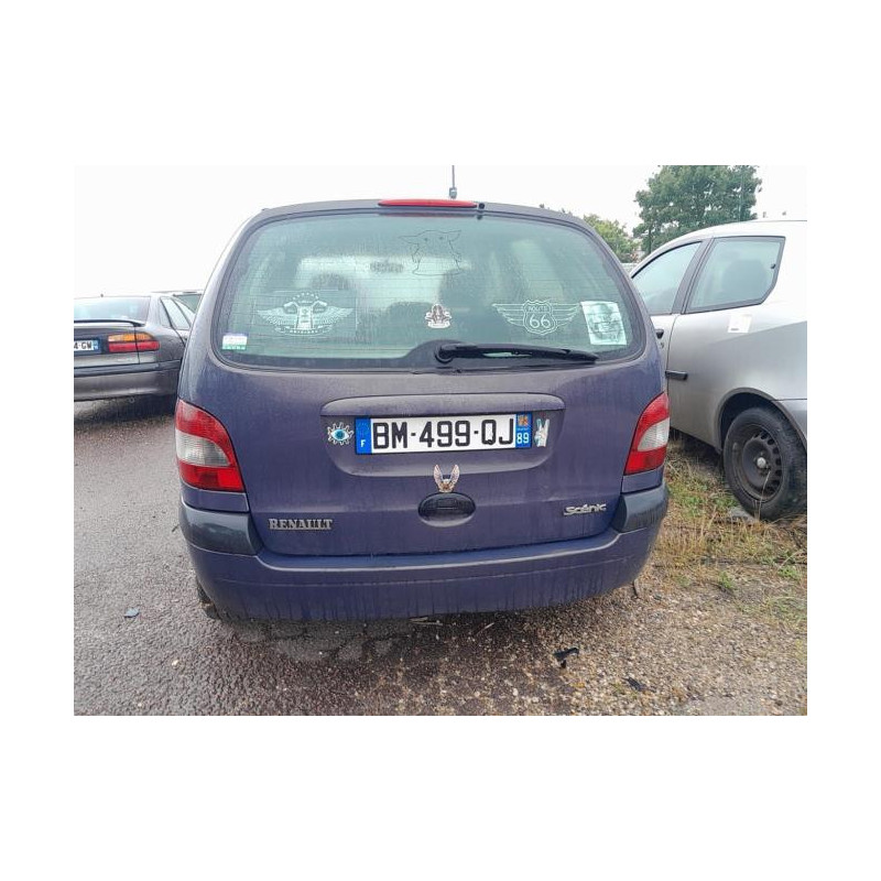 Interrupteur de leve vitre avant gauche RENAULT SCENIC 1 PHASE 2 d’occasion