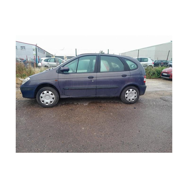Interrupteur de leve vitre avant gauche RENAULT SCENIC 1 PHASE 2 d’occasion