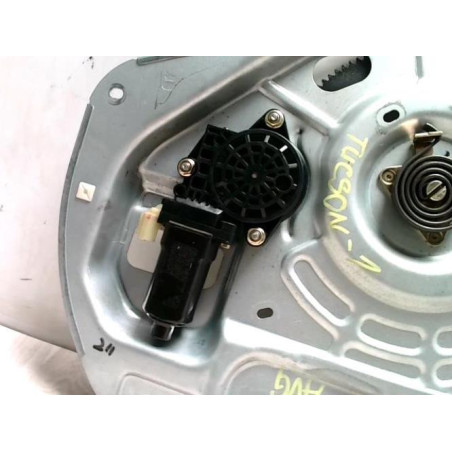 Leve vitre electrique avant gauche HYUNDAI TUCSON 1 d’occasion