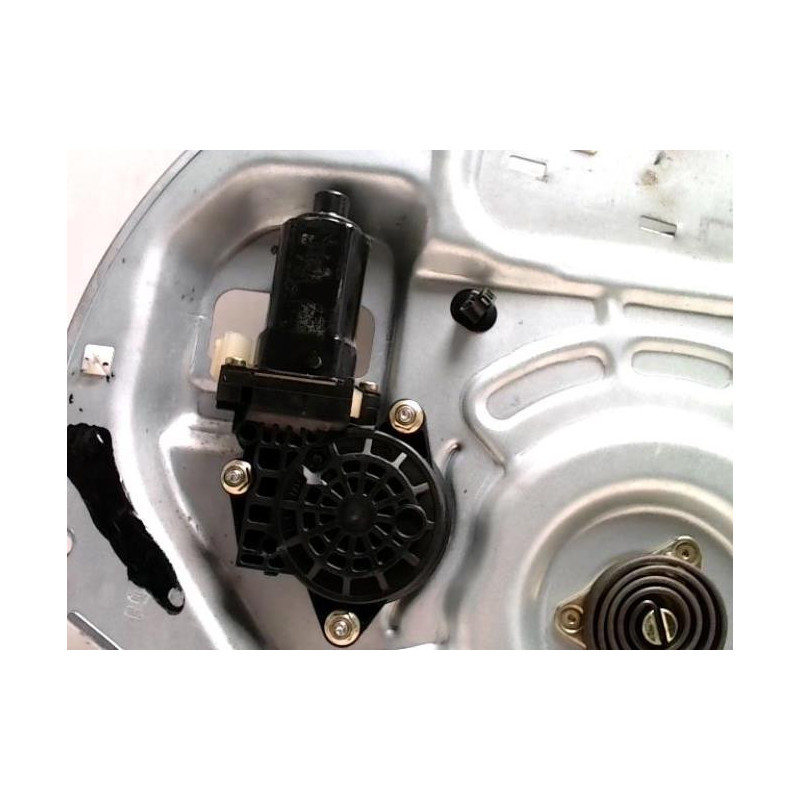 Leve vitre electrique avant droit HYUNDAI TUCSON 1 d’occasion