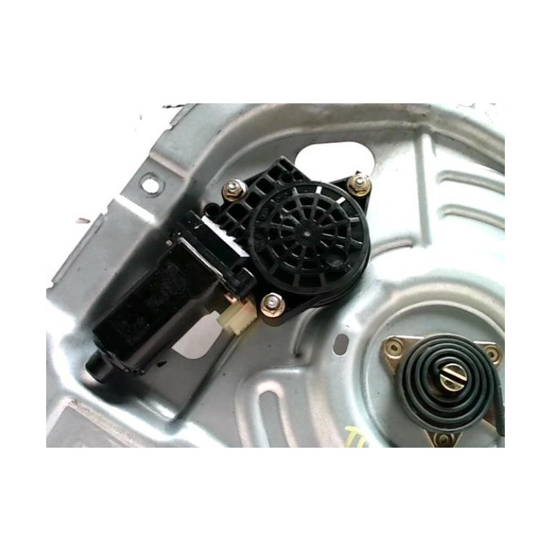 Leve vitre electrique arriere gauche HYUNDAI TUCSON 1 d’occasion