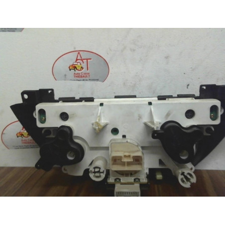 Commande chauffage TOYOTA RAV 4 II PHASE 1 d’occasion