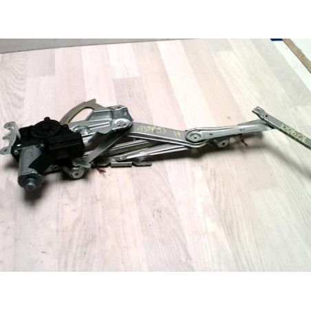 Leve vitre electrique avant droit OPEL ASTRA H PHASE 1 d’occasion