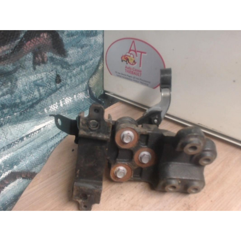 Support moteur PEUGEOT 107 PHASE 1 d’occasion