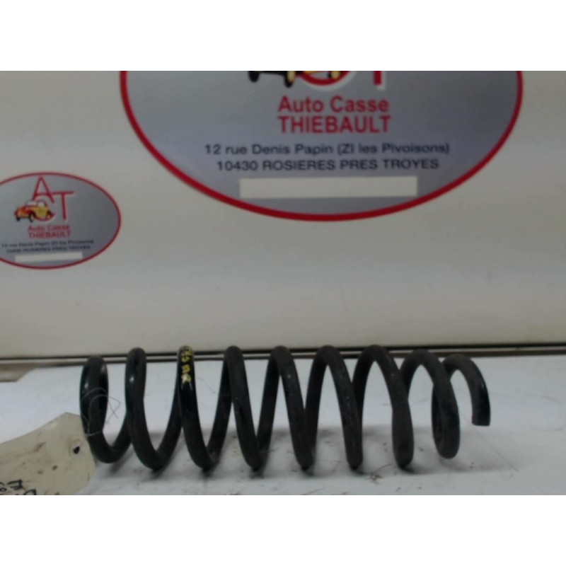Ressort de suspension arriere BMW SERIE 3 (E90) PHASE 1 d’occasion