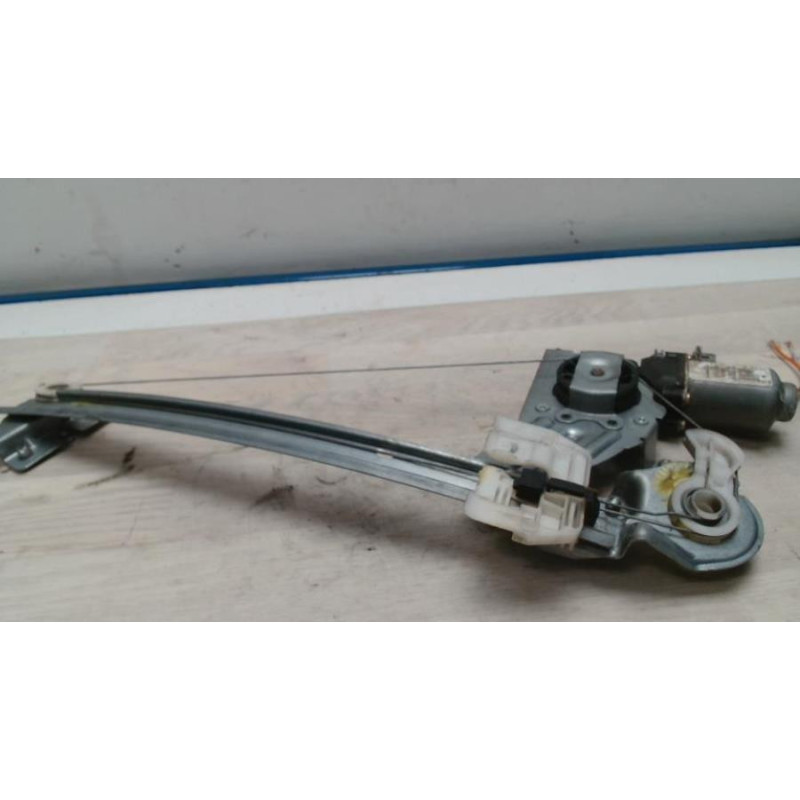 Leve vitre electrique arriere droit PEUGEOT 206 PHASE 1 d’occasion