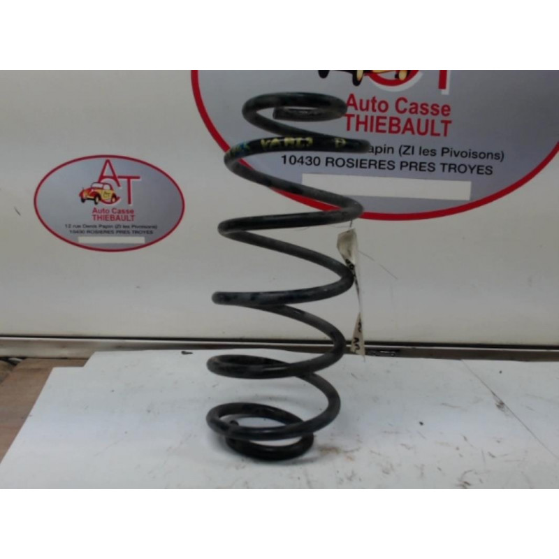 Ressort de suspension arriere TOYOTA YARIS 1.0 d’occasion