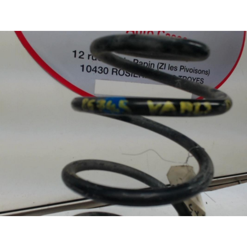 Ressort de suspension arriere TOYOTA YARIS 1.0 d’occasion