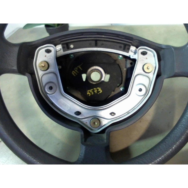 Volant MERCEDES CLASSE A 168 PHASE 1 d’occasion