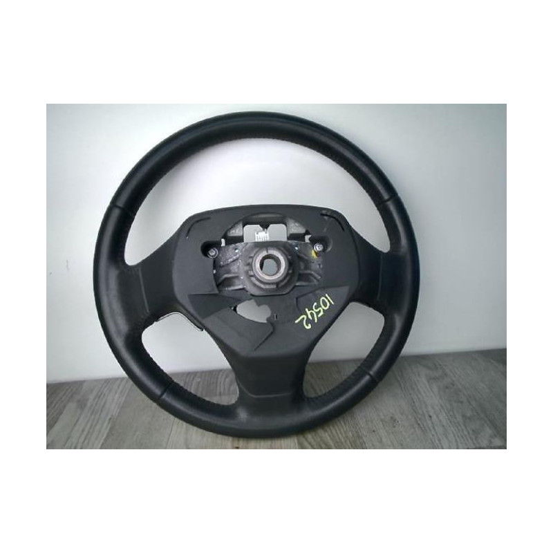Volant TOYOTA AURIS 1 PHASE 1 d’occasion