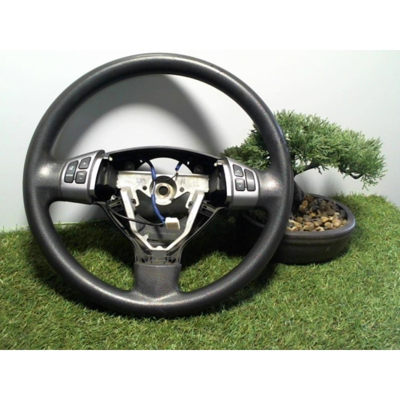 Volant SUZUKI SWIFT 3 d’occasion