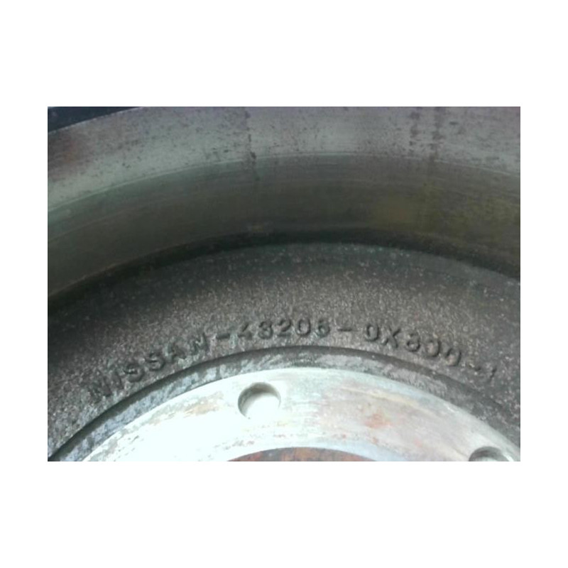 Tambour arriere droit NISSAN  d’occasion