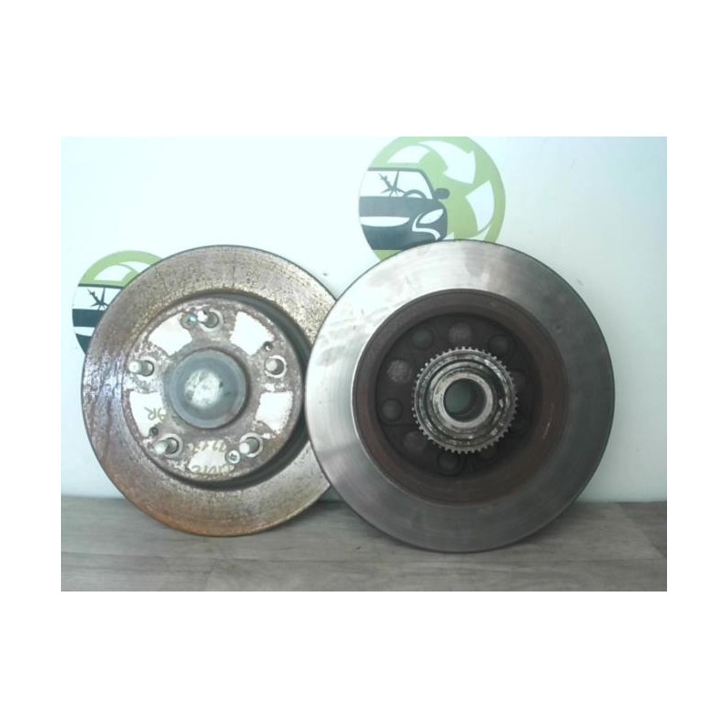 Paire de disques arriere (freinage) HONDA CIVIC 8 PHASE 2 d’occasion
