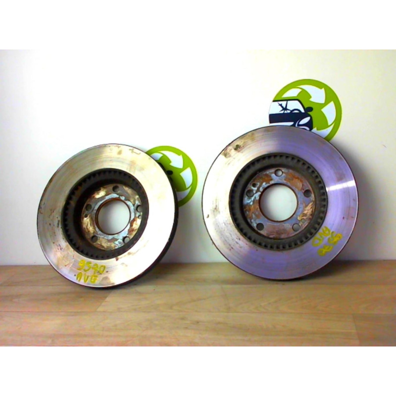 Paire de disques avant (freinage) HYUNDAI TUCSON 1 d’occasion