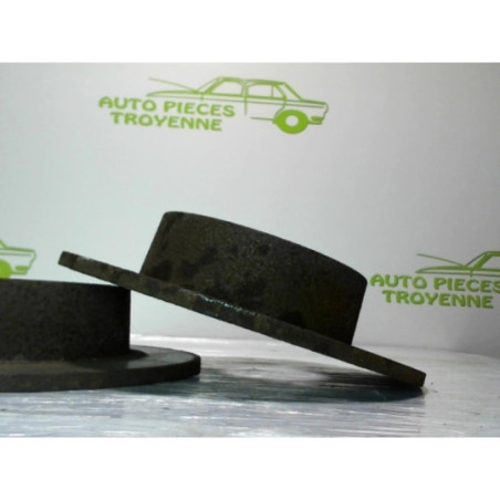 Paire de disques arriere (freinage) RENAULT MASTER 2 PHASE 2 d’occasion