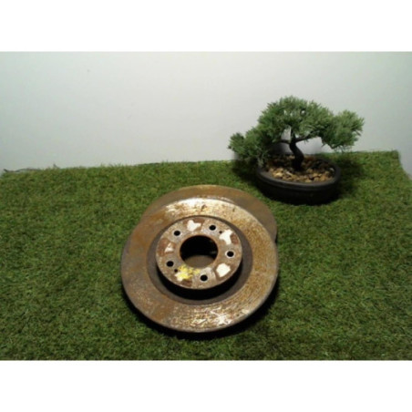 Paire de disques avant (freinage) MITSUBISHI GRANDIS d’occasion