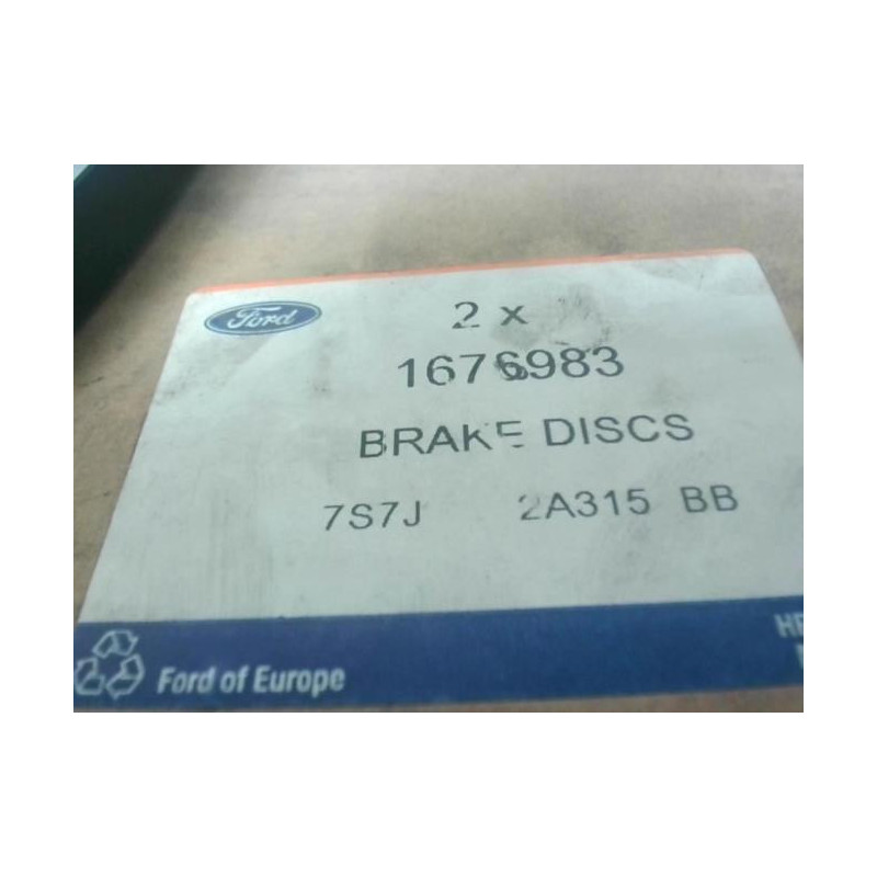 Paire de disques arriere (freinage) FORD MONDEO 2 d’occasion