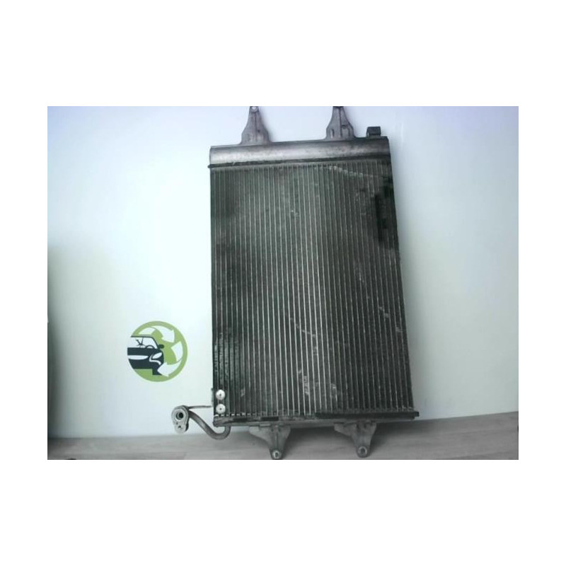 Radiateur condenseur de clim VOLKSWAGEN POLO 4 PHASE 1 d’occasion