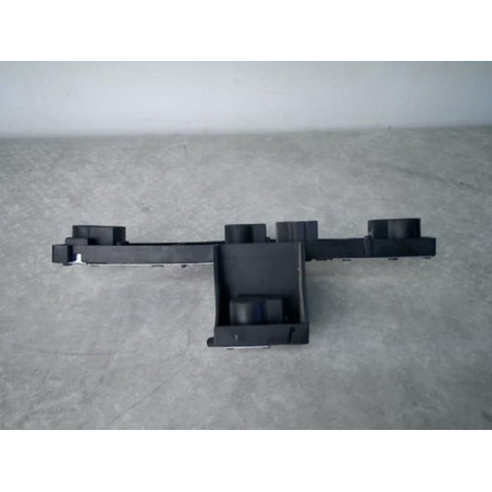 Platine feu arriere gauche RENAULT LAGUNA 2 PHASE 2 BREAK d’occasion