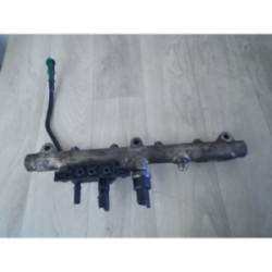 Rampe injection PEUGEOT 406 COUPE d’occasion