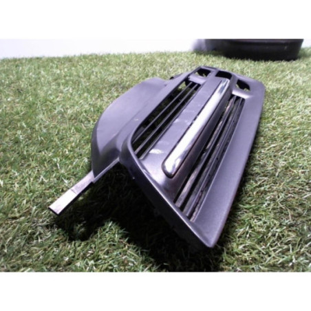 Grille de calandre gauche NISSAN MICRA 3 PHASE 1 d’occasion