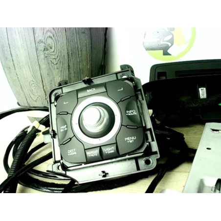 Autoradio d'origine RENAULT MEGANE 3 PHASE 1 d’occasion