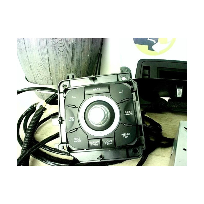 Autoradio d'origine RENAULT MEGANE 3 PHASE 1 d’occasion