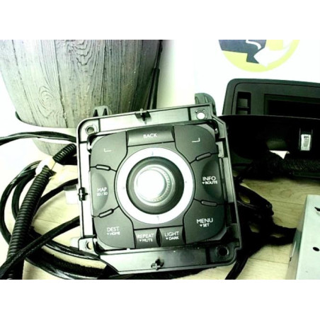 Autoradio d'origine RENAULT MEGANE 3 PHASE 1 d’occasion