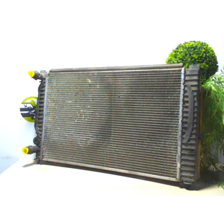Radiateur eau VOLKSWAGEN PASSAT 4 PHASE 2 d’occasion