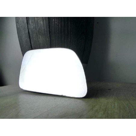 Glace retroviseur droit VOLKSWAGEN POLO 4 PHASE 1 d’occasion